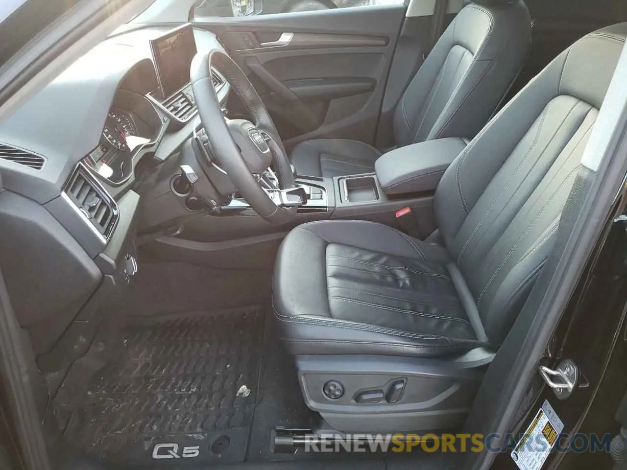 7 Photograph of a damaged car WA1AAAFY6M2128929 AUDI Q5 2021