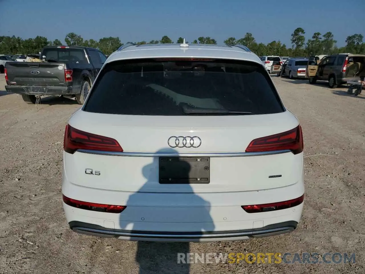6 Photograph of a damaged car WA1AAAFY7M2014289 AUDI Q5 2021
