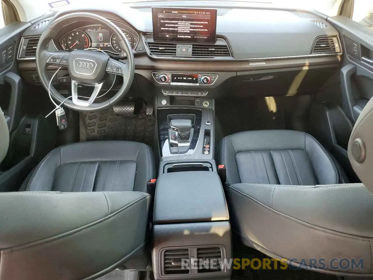 8 Photograph of a damaged car WA1AAAFY7M2014289 AUDI Q5 2021