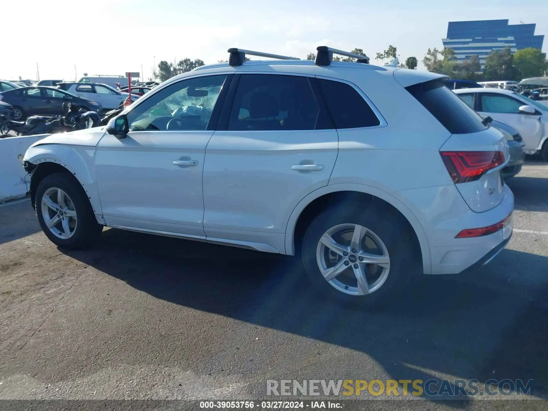 15 Photograph of a damaged car WA1AAAFY7M2105109 AUDI Q5 2021
