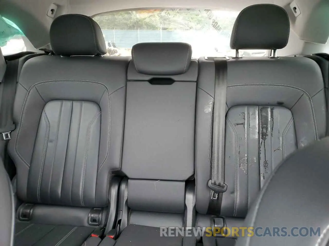 10 Фотография поврежденного автомобиля WA1AAAFY8M2036687 AUDI Q5 2021
