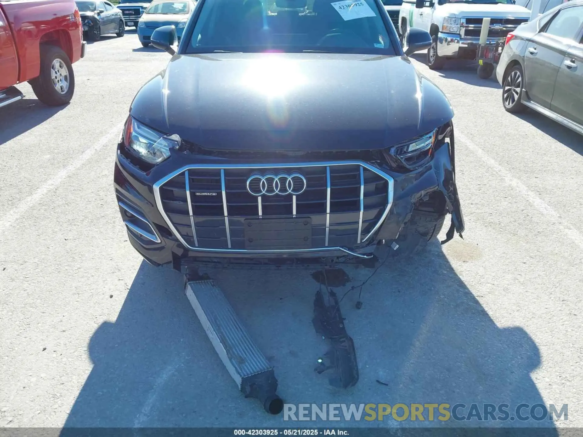 6 Photograph of a damaged car WA1AAAFY9M2076387 AUDI Q5 2021