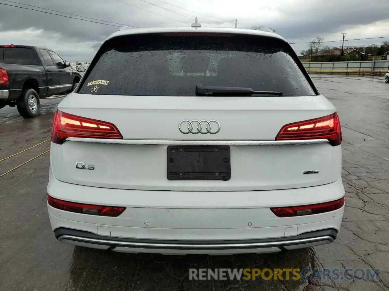 6 Photograph of a damaged car WA1BAAFY0M2061846 AUDI Q5 2021