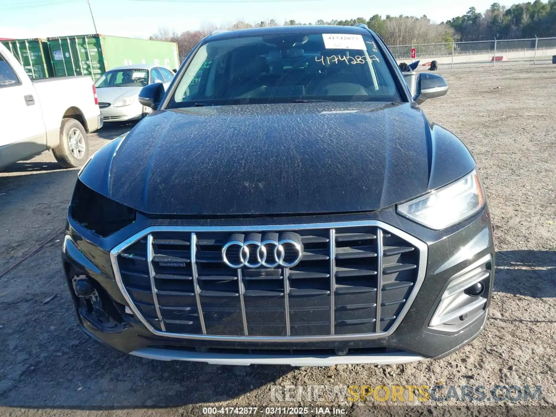 13 Photograph of a damaged car WA1BAAFY0M2127165 AUDI Q5 2021