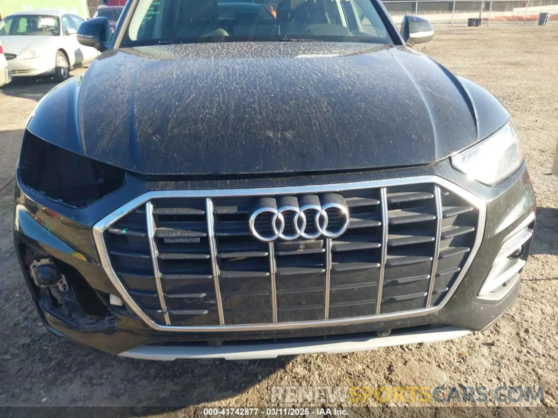 19 Photograph of a damaged car WA1BAAFY0M2127165 AUDI Q5 2021