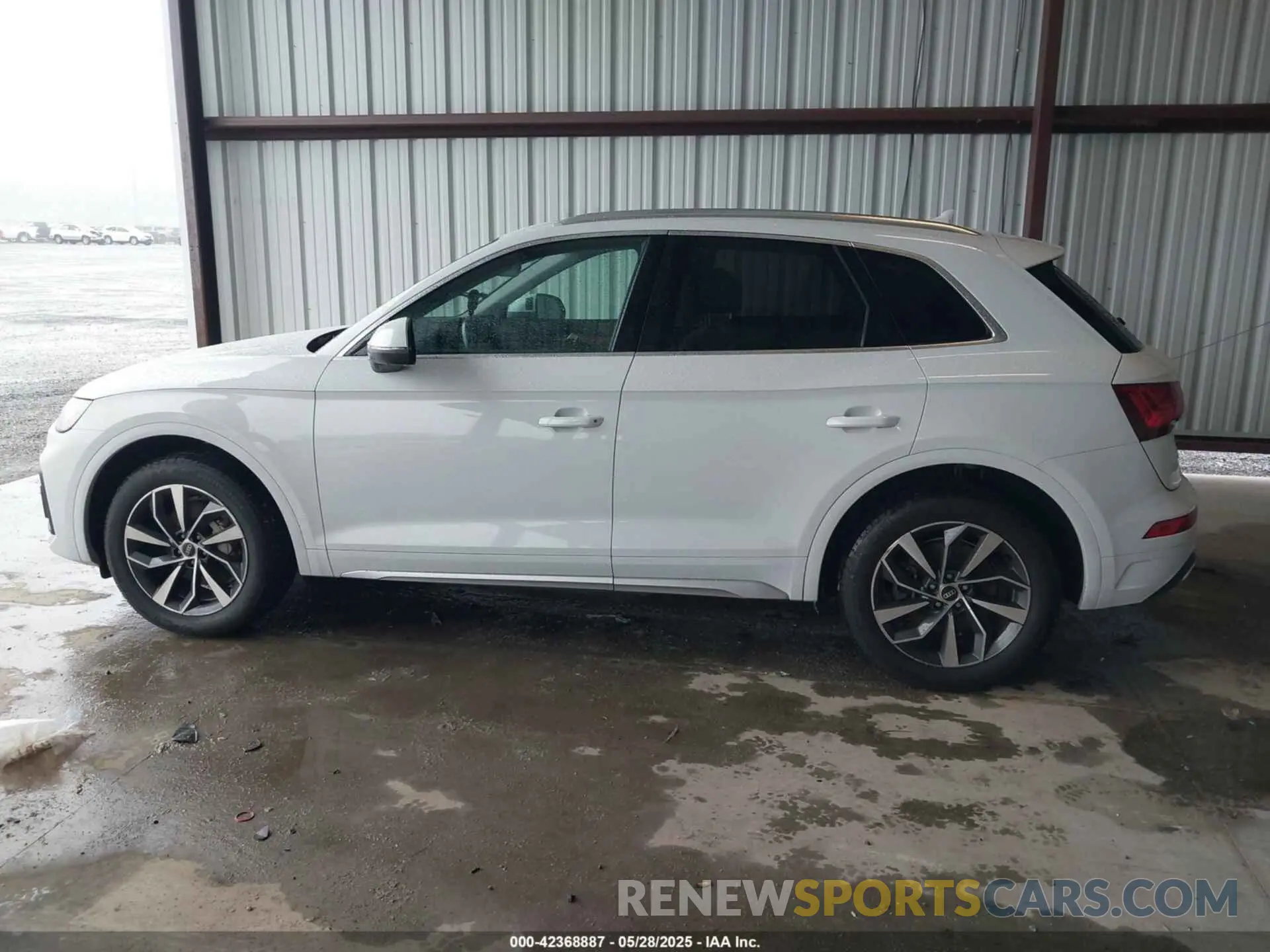 14 Фотография поврежденного автомобиля WA1BAAFY0M2127179 AUDI Q5 2021