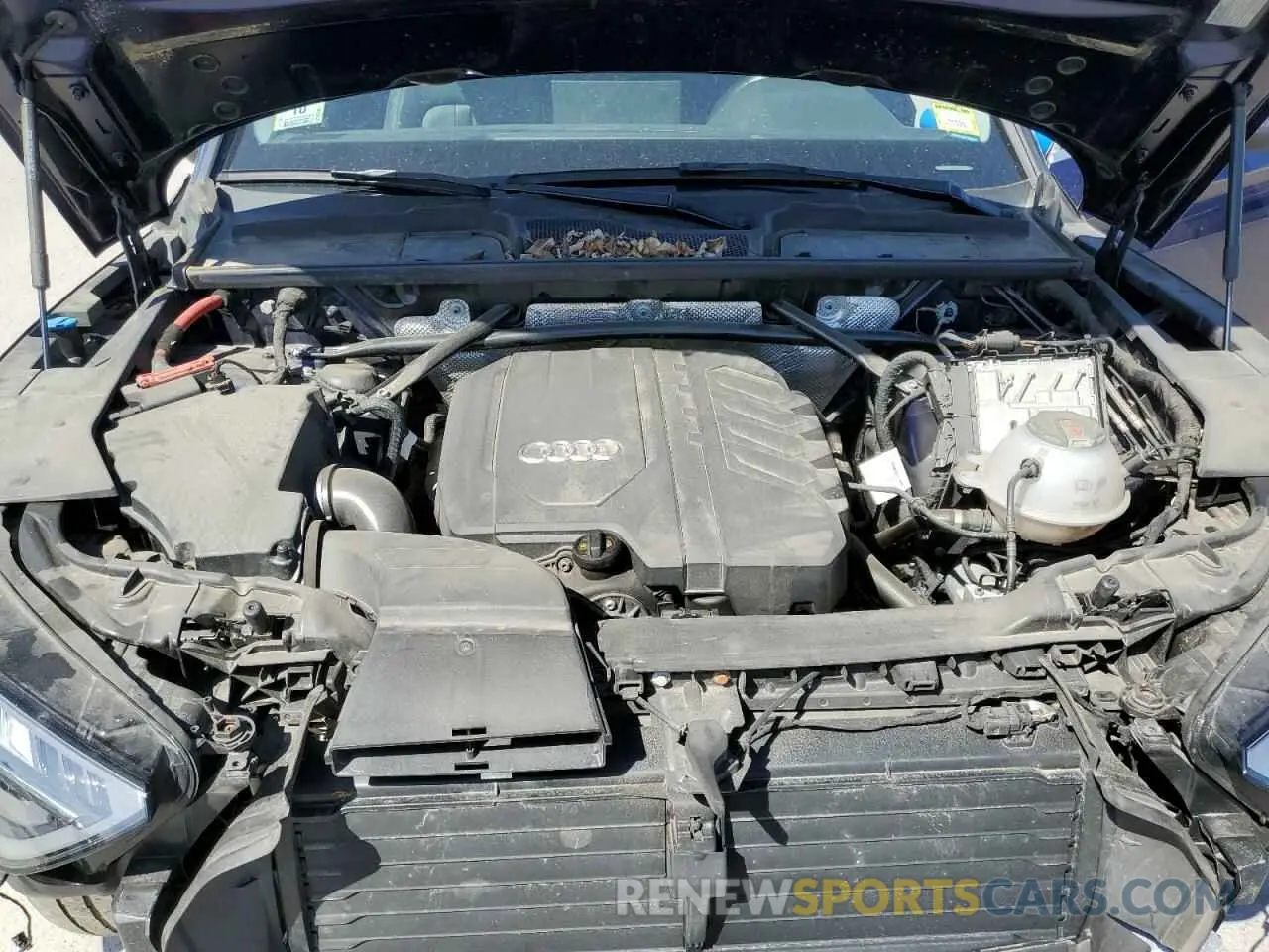 12 Photograph of a damaged car WA1BAAFY0M2136285 AUDI Q5 2021