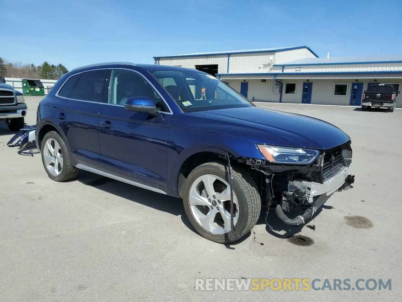 4 Photograph of a damaged car WA1BAAFY0M2136285 AUDI Q5 2021