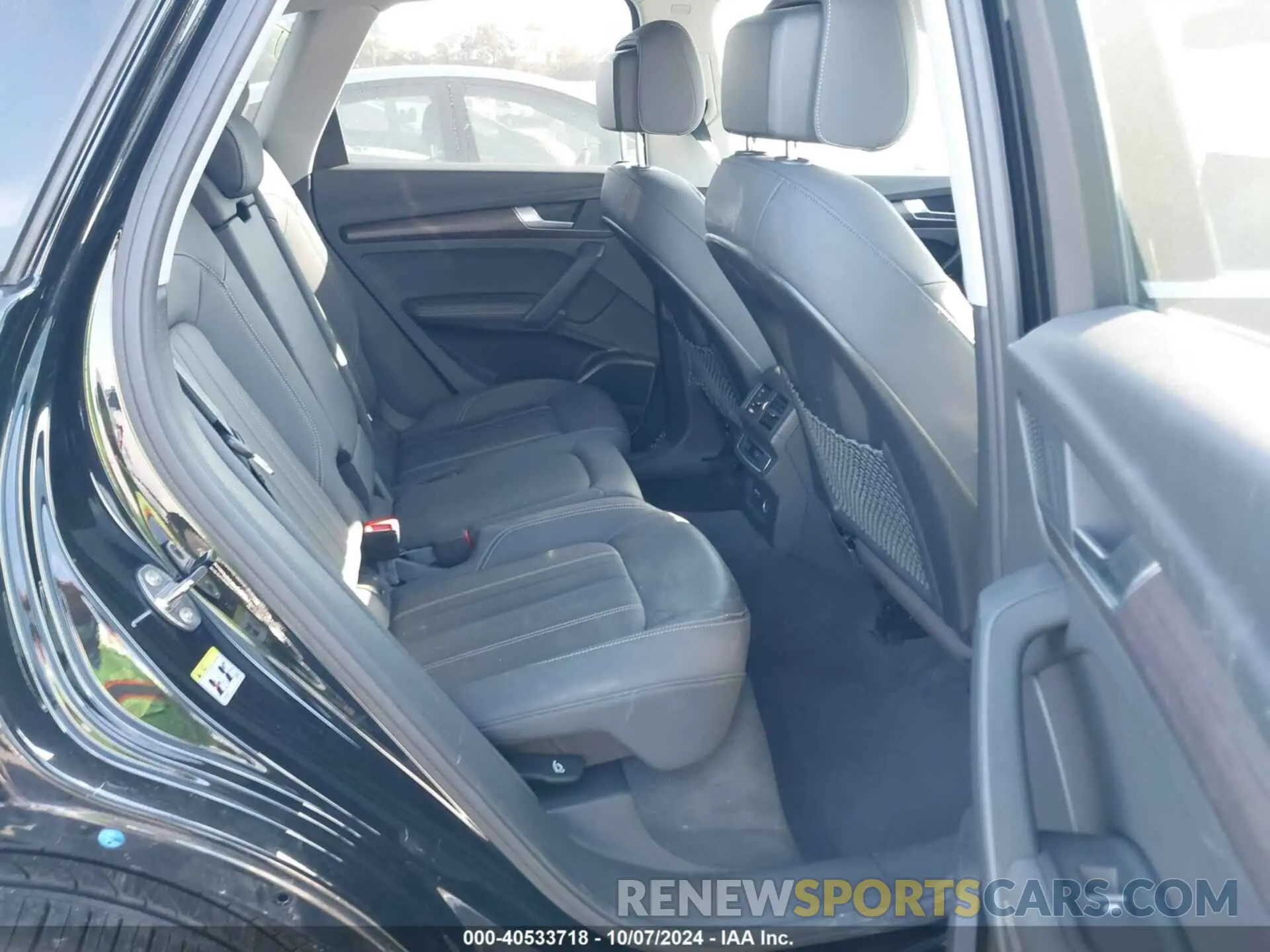 8 Photograph of a damaged car WA1BAAFY1M2012039 AUDI Q5 2021