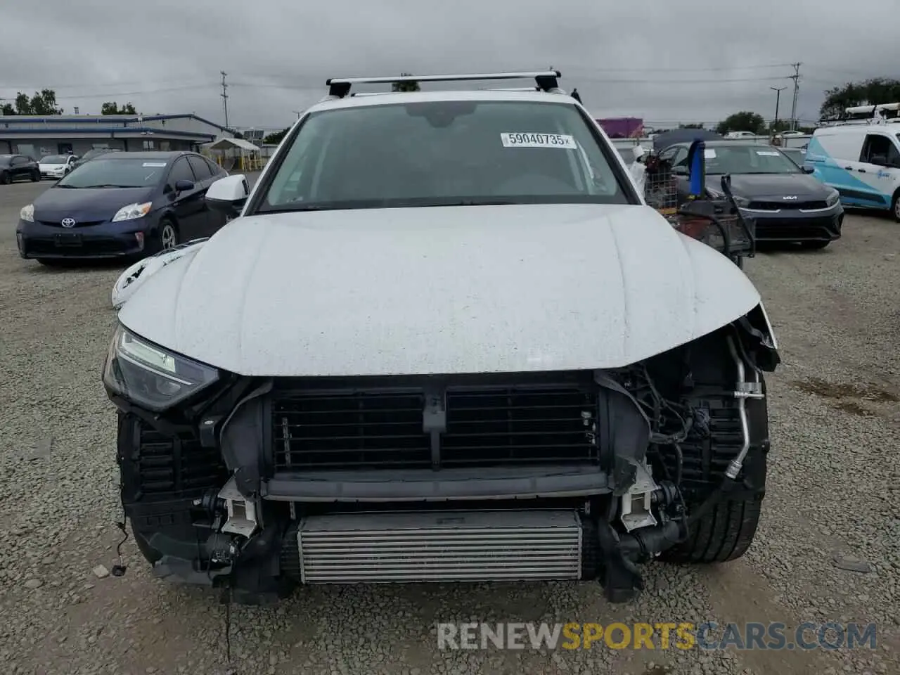 5 Photograph of a damaged car WA1BAAFY1M2016382 AUDI Q5 2021