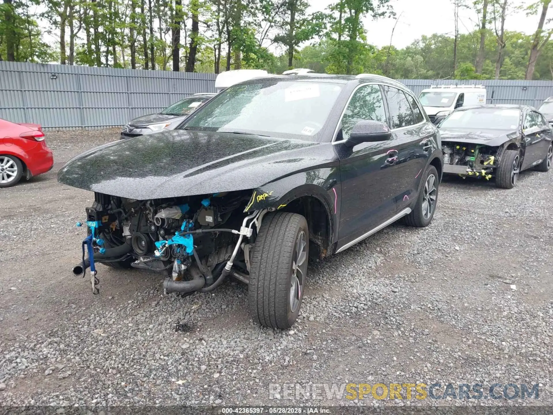 2 Photograph of a damaged car WA1BAAFY1M2017824 AUDI Q5 2021