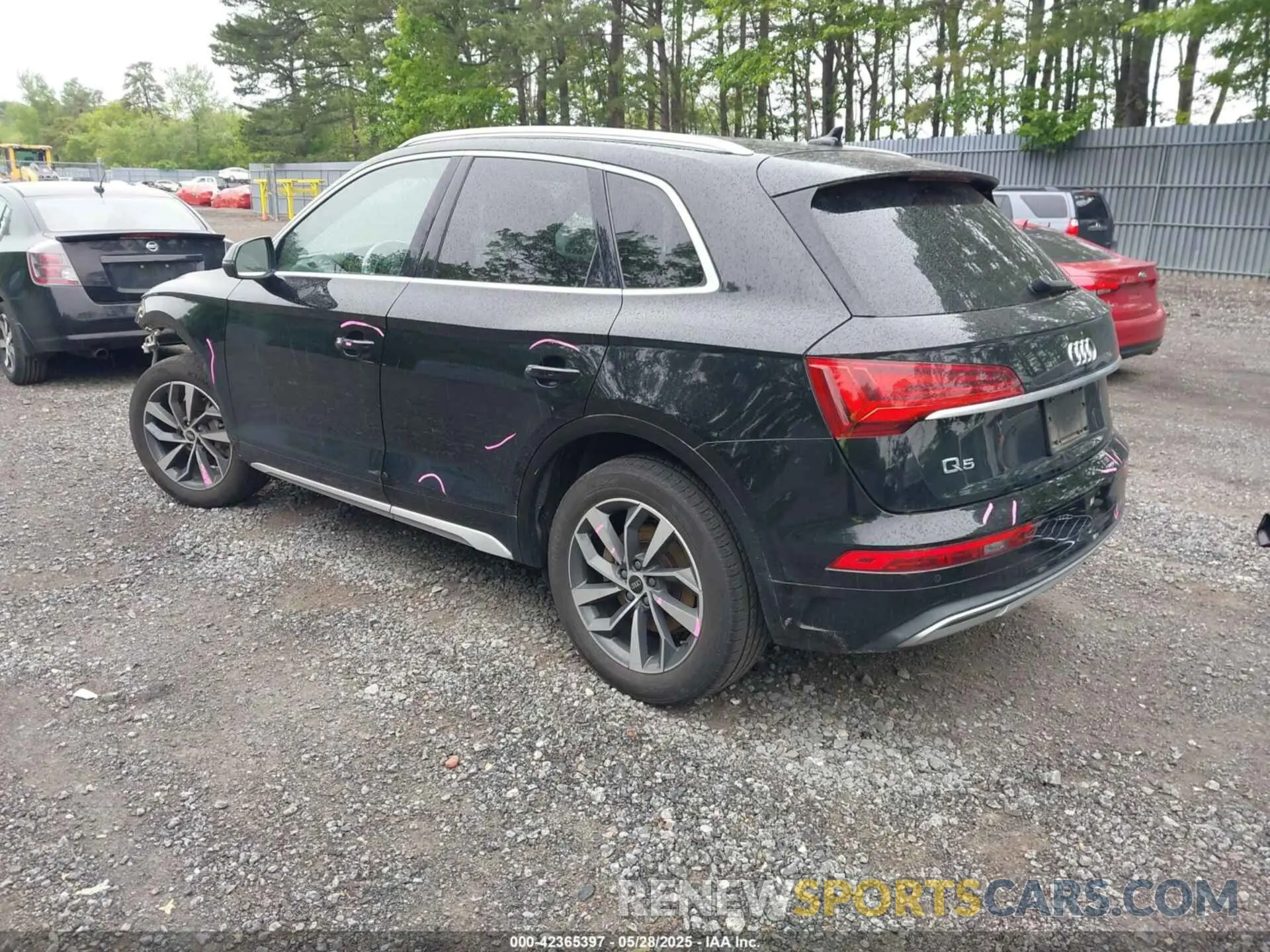 3 Photograph of a damaged car WA1BAAFY1M2017824 AUDI Q5 2021
