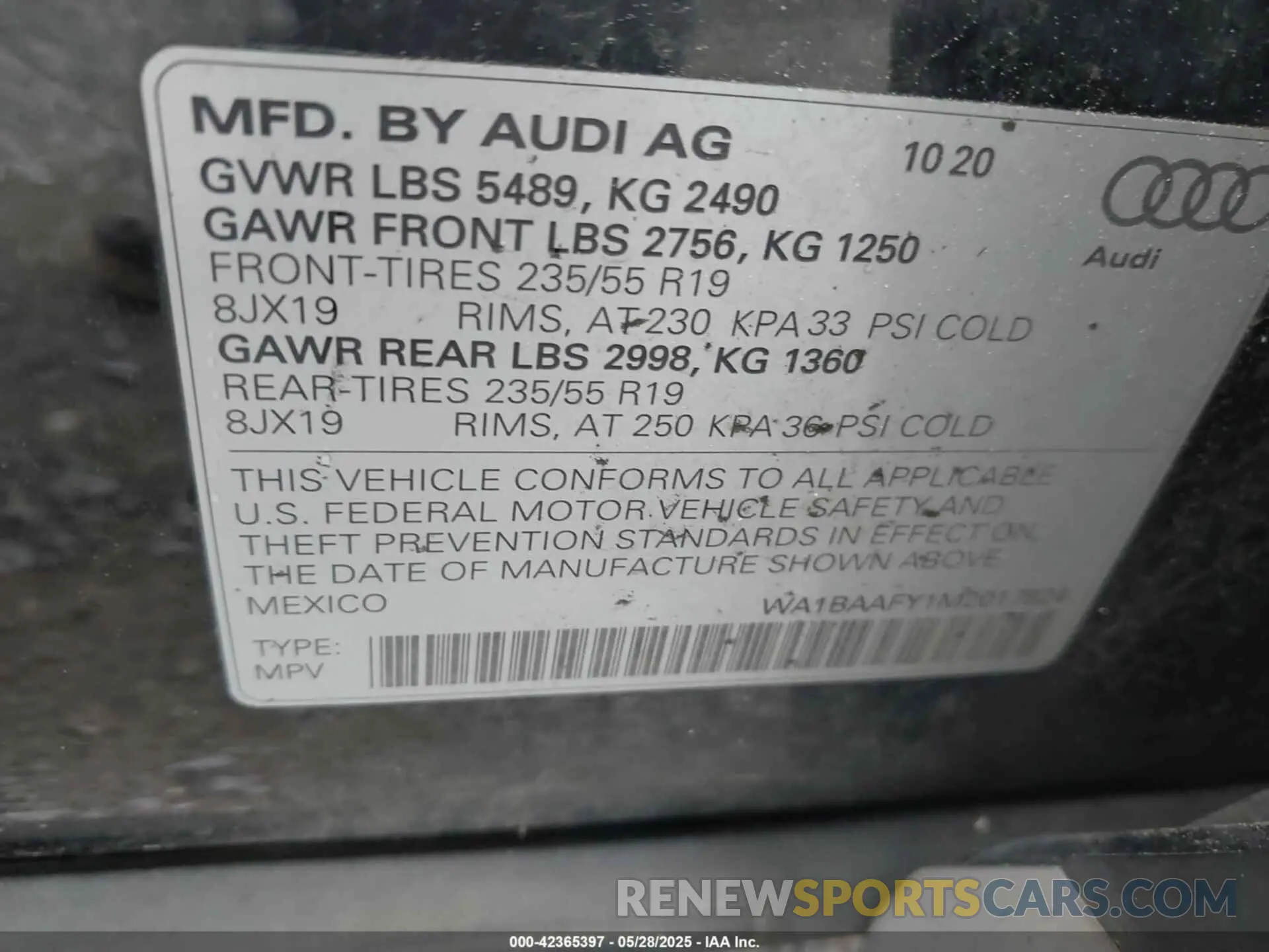9 Photograph of a damaged car WA1BAAFY1M2017824 AUDI Q5 2021