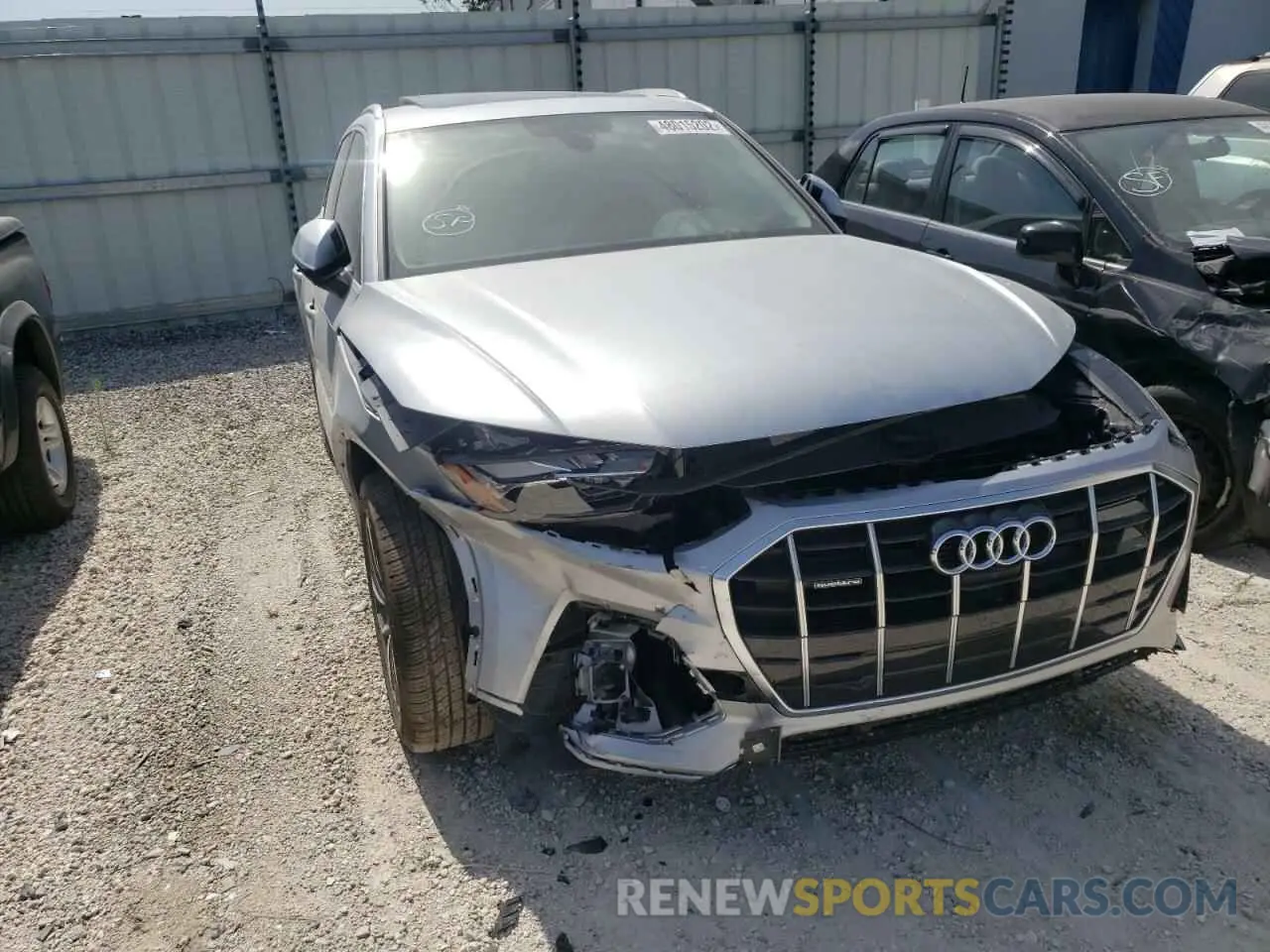9 Photograph of a damaged car WA1BAAFY1M2030489 AUDI Q5 2021