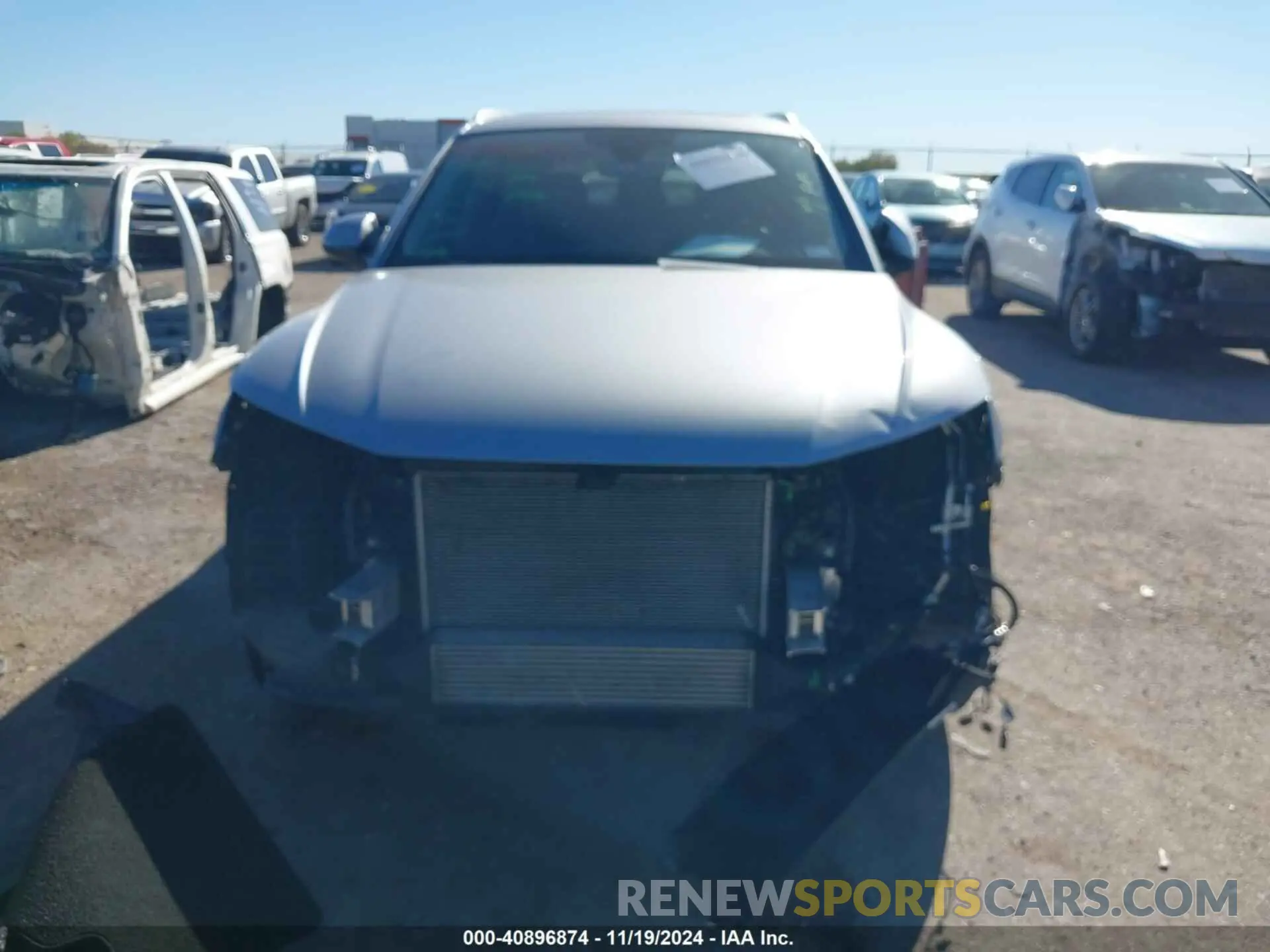 12 Фотография поврежденного автомобиля WA1BAAFY1M2055571 AUDI Q5 2021