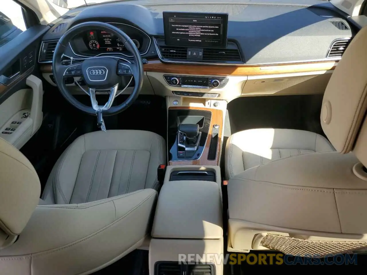 8 Photograph of a damaged car WA1BAAFY1M2134979 AUDI Q5 2021
