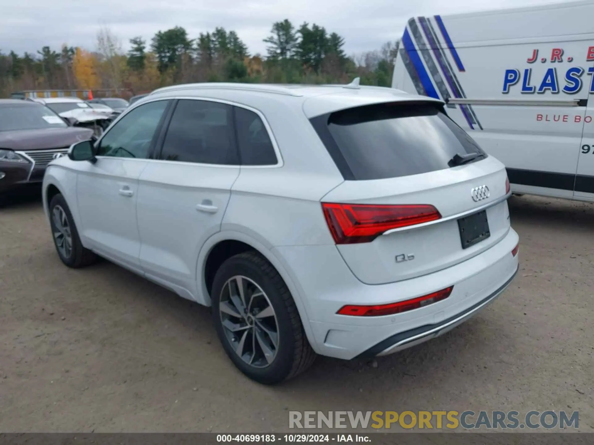 14 Photograph of a damaged car WA1BAAFY2M2007951 AUDI Q5 2021