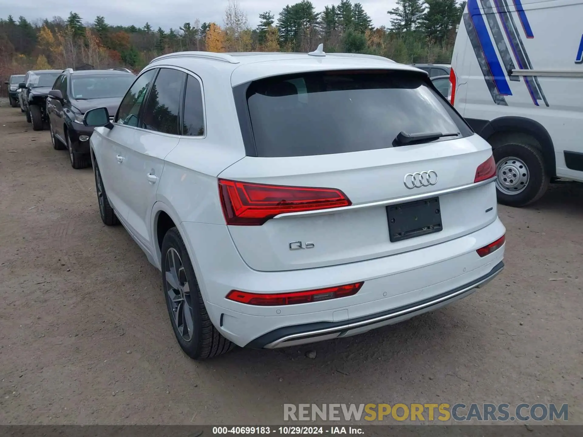 3 Photograph of a damaged car WA1BAAFY2M2007951 AUDI Q5 2021
