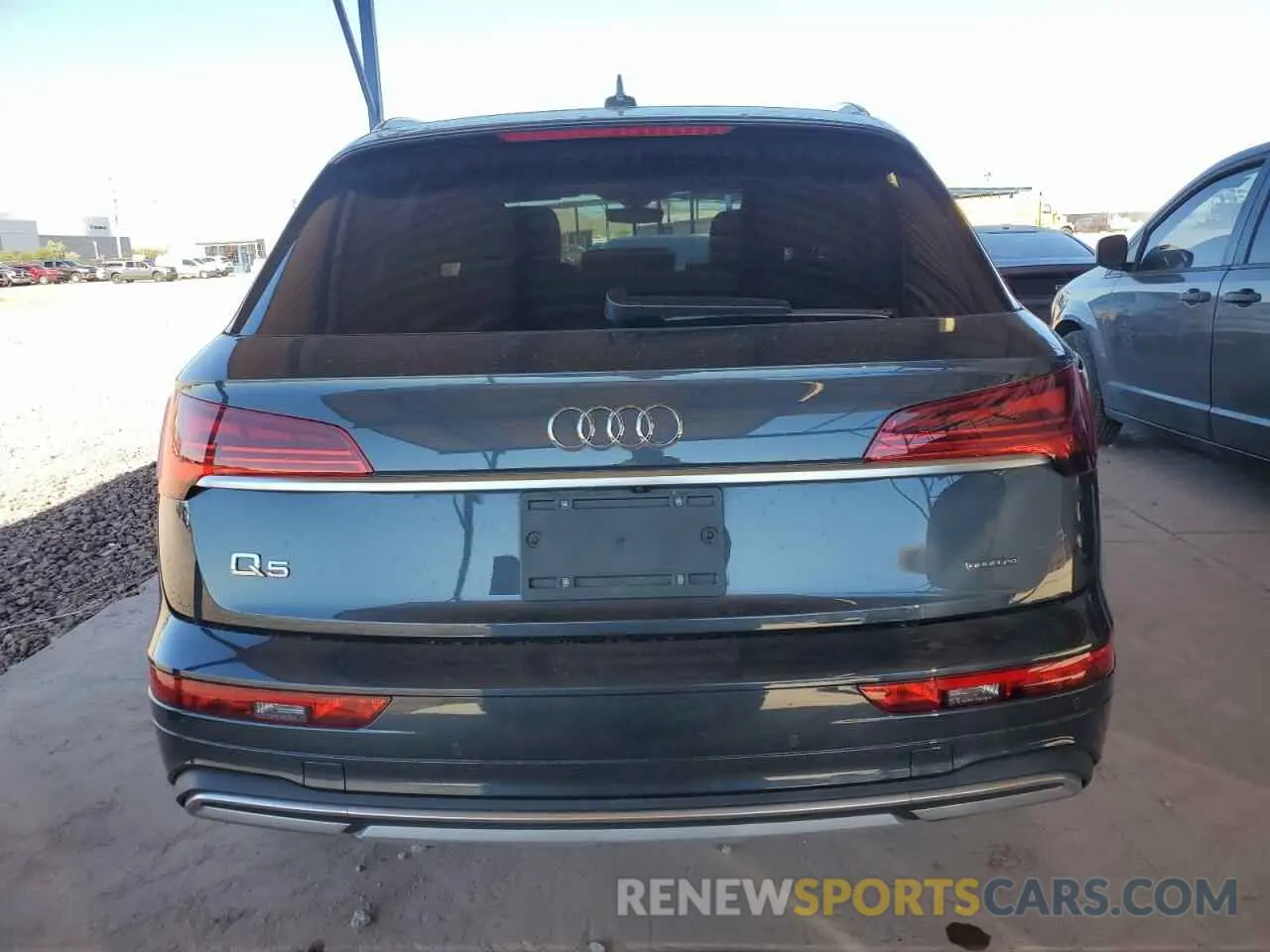 6 Photograph of a damaged car WA1BAAFY2M2046989 AUDI Q5 2021