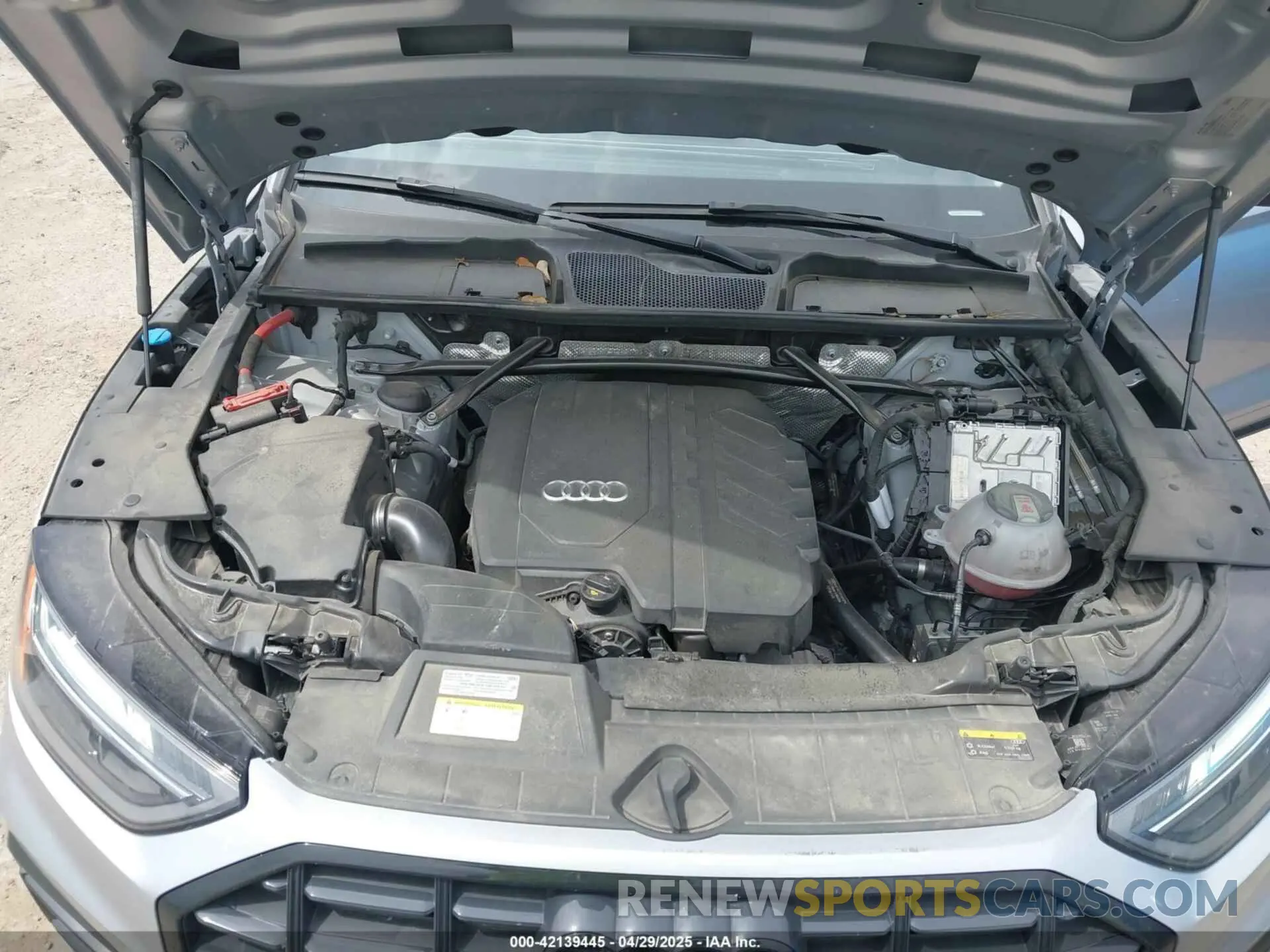 10 Фотография поврежденного автомобиля WA1BAAFY4M2065706 AUDI Q5 2021