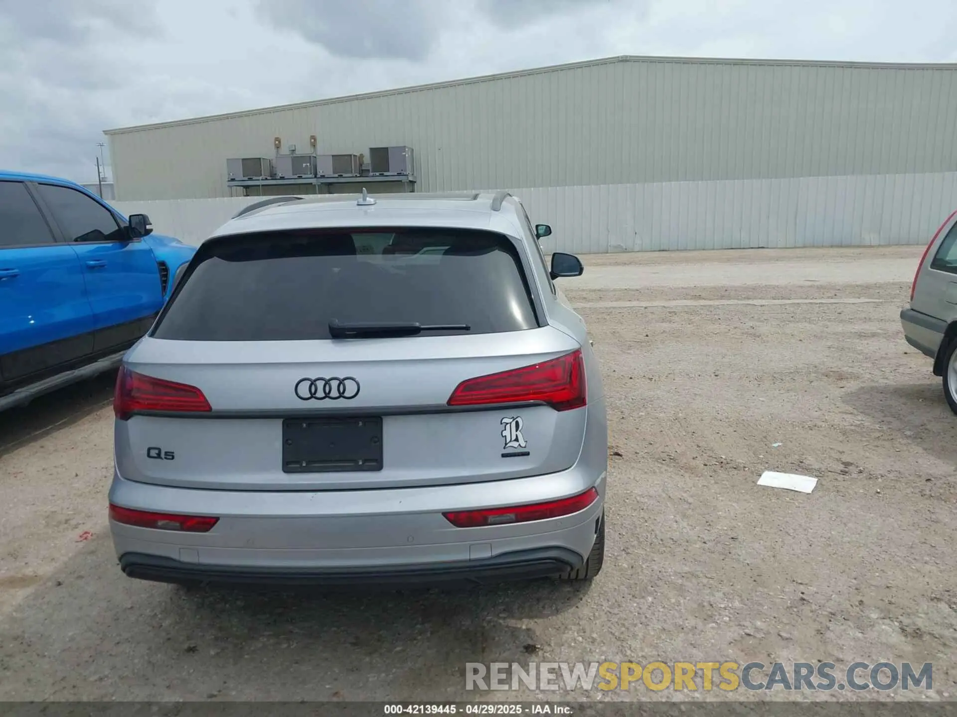 16 Фотография поврежденного автомобиля WA1BAAFY4M2065706 AUDI Q5 2021