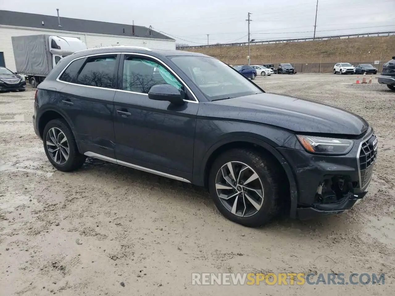 4 Фотография поврежденного автомобиля WA1BAAFY4M2086751 AUDI Q5 2021