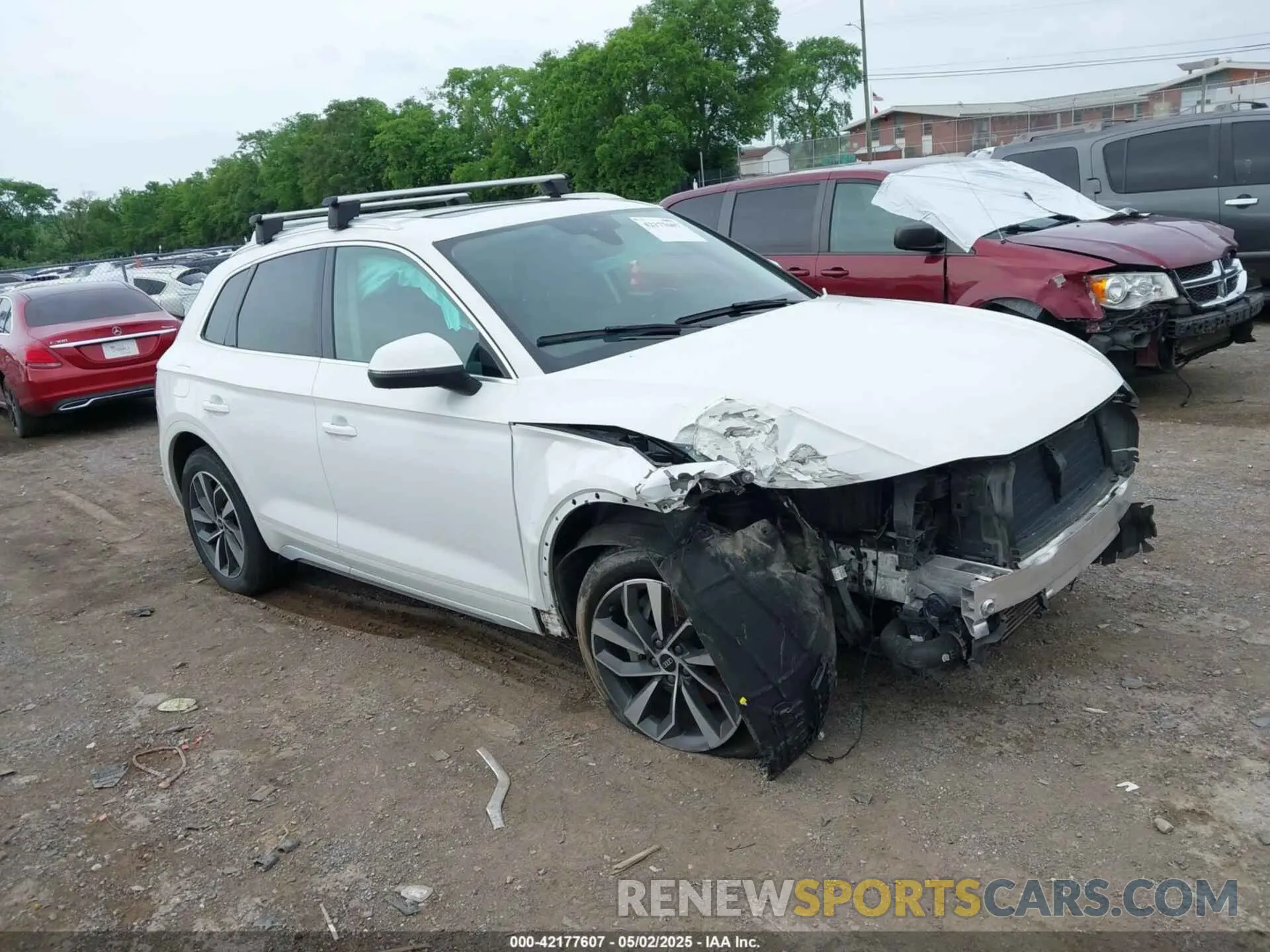 14 Фотография поврежденного автомобиля WA1BAAFY4M2119148 AUDI Q5 2021