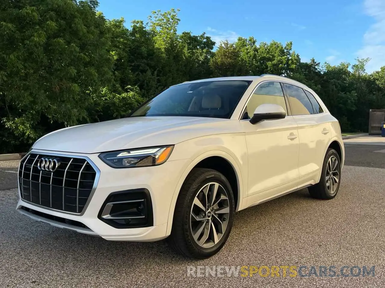 2 Photograph of a damaged car WA1BAAFY5M2024761 AUDI Q5 2021