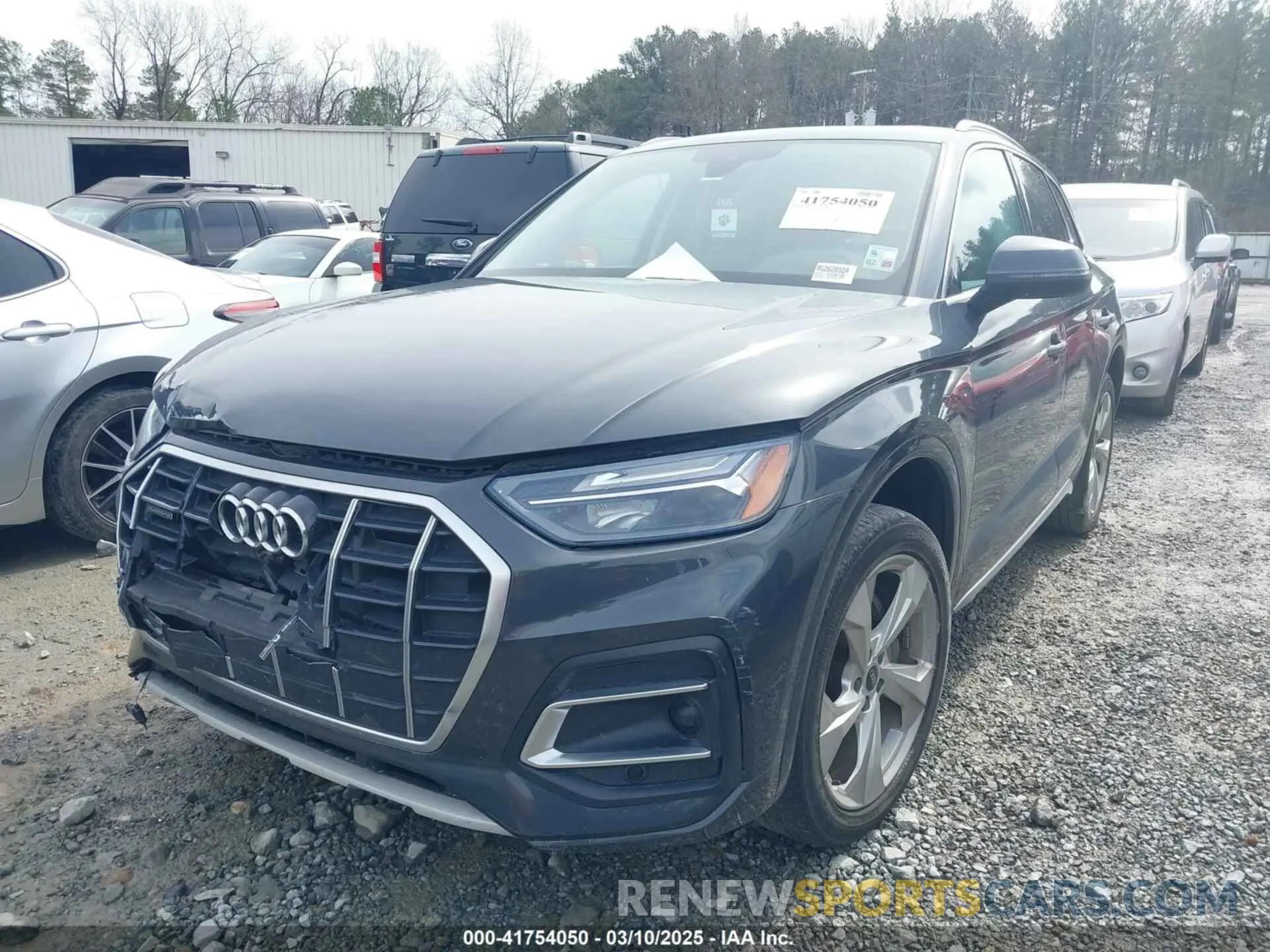 2 Photograph of a damaged car WA1BAAFY6M2092843 AUDI Q5 2021