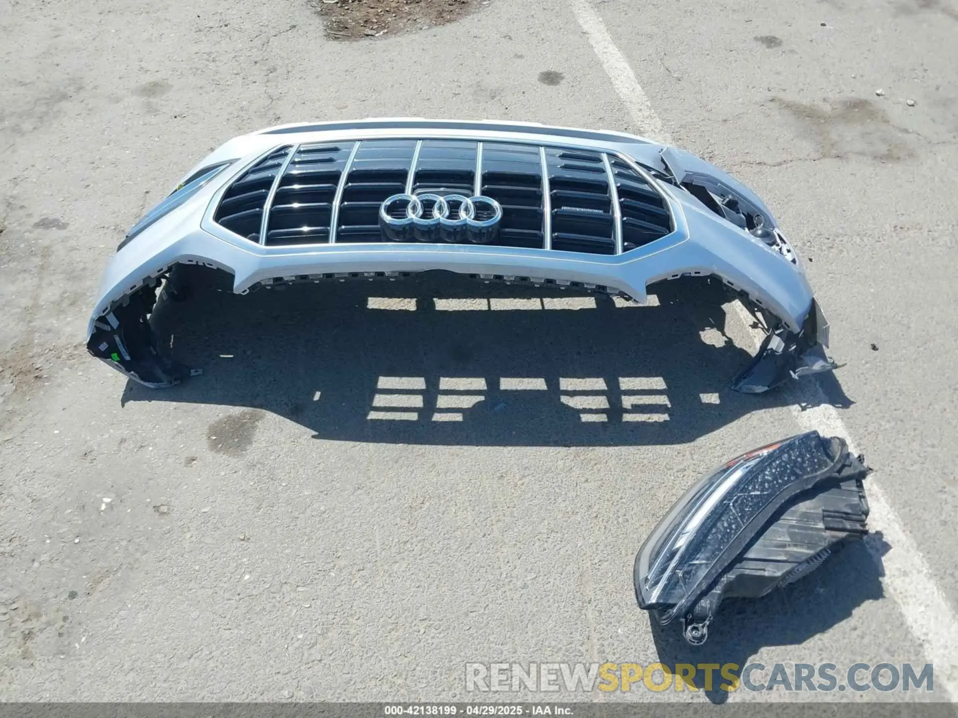 12 Фотография поврежденного автомобиля WA1BAAFY6M2130653 AUDI Q5 2021