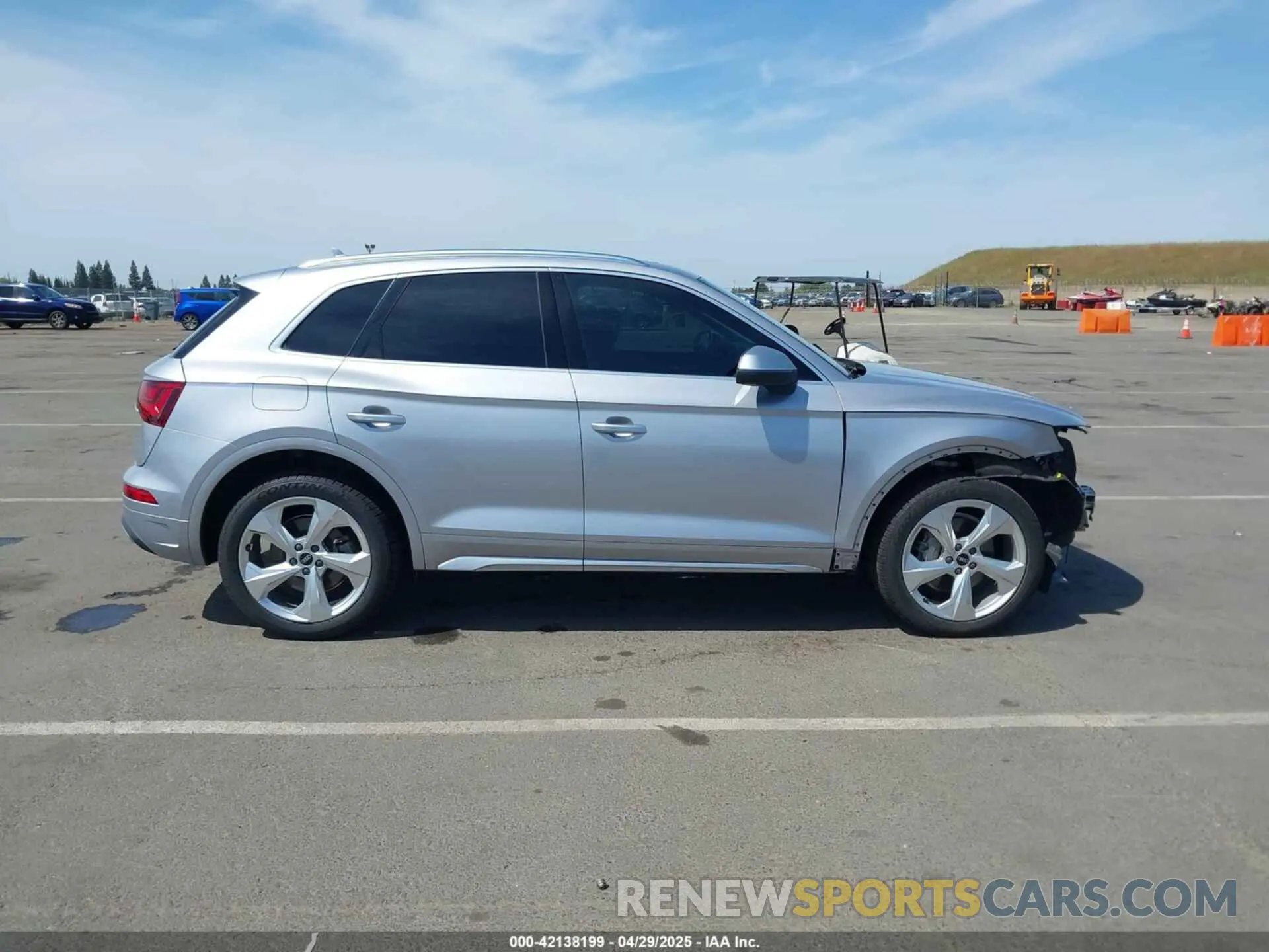 14 Фотография поврежденного автомобиля WA1BAAFY6M2130653 AUDI Q5 2021