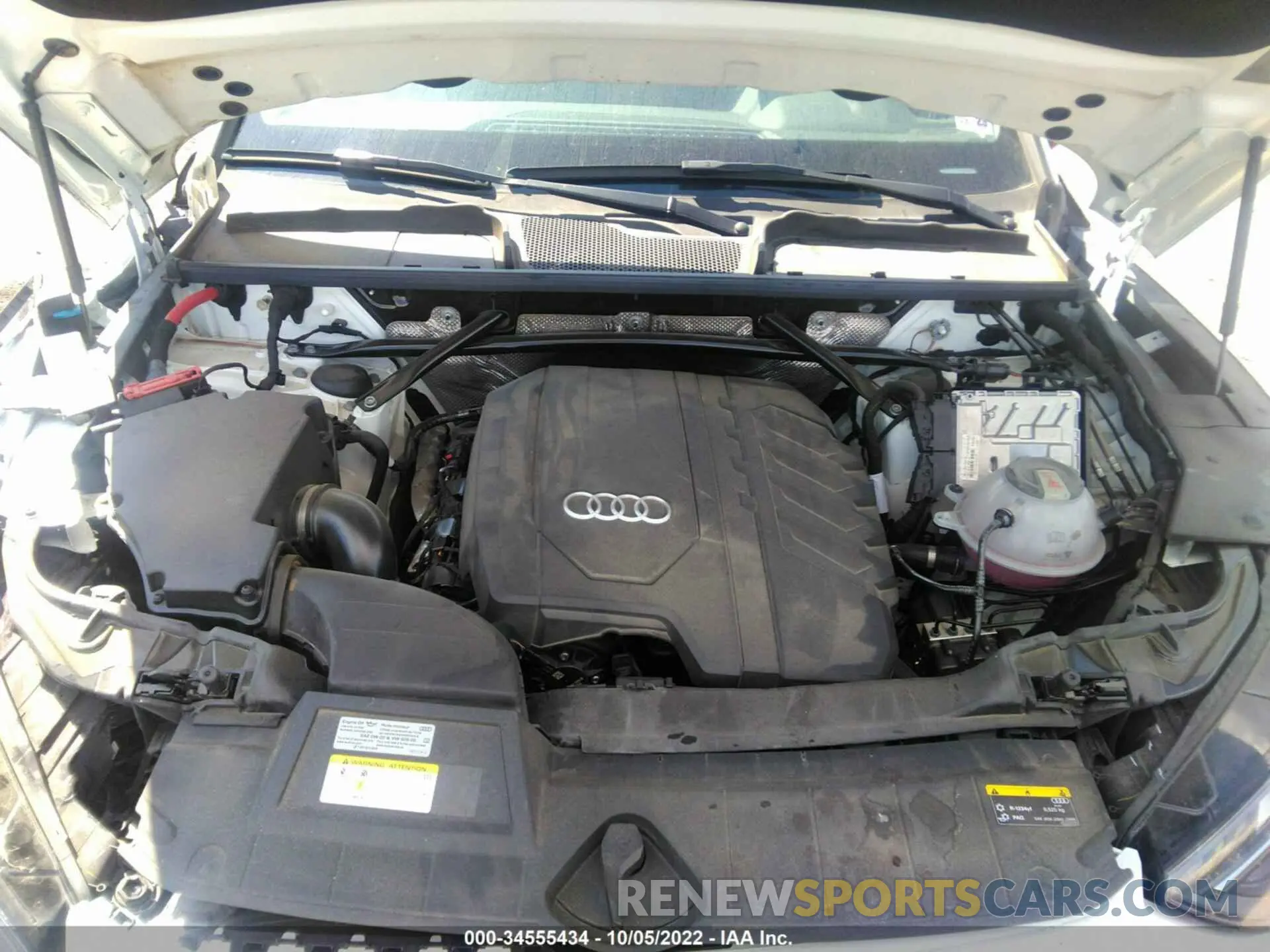 10 Photograph of a damaged car WA1BAAFY7M2015043 AUDI Q5 2021