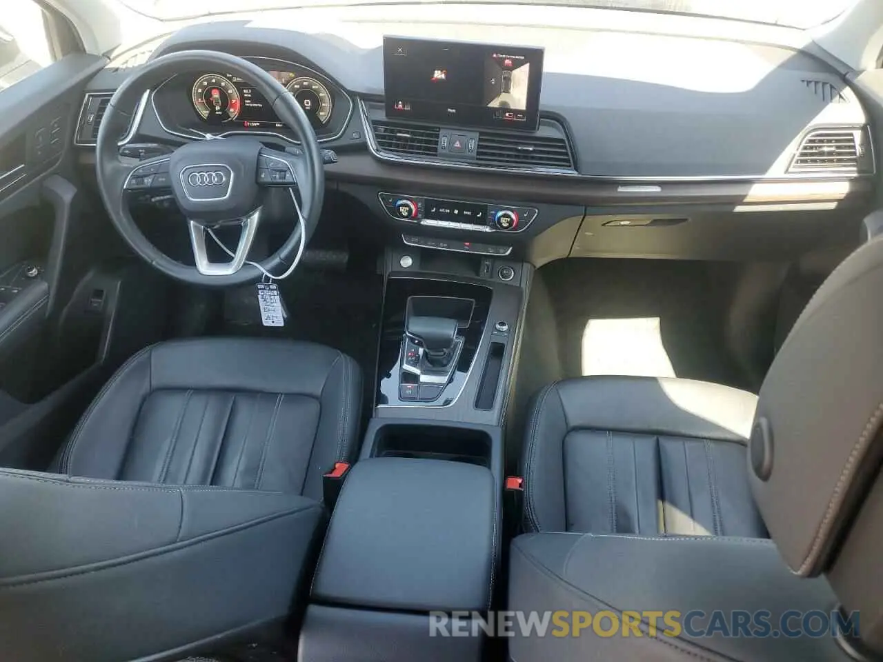 8 Фотография поврежденного автомобиля WA1BAAFY7M2059902 AUDI Q5 2021