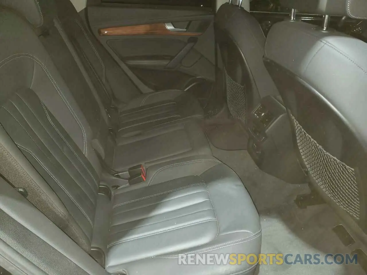 11 Photograph of a damaged car WA1BAAFY7M2065358 AUDI Q5 2021