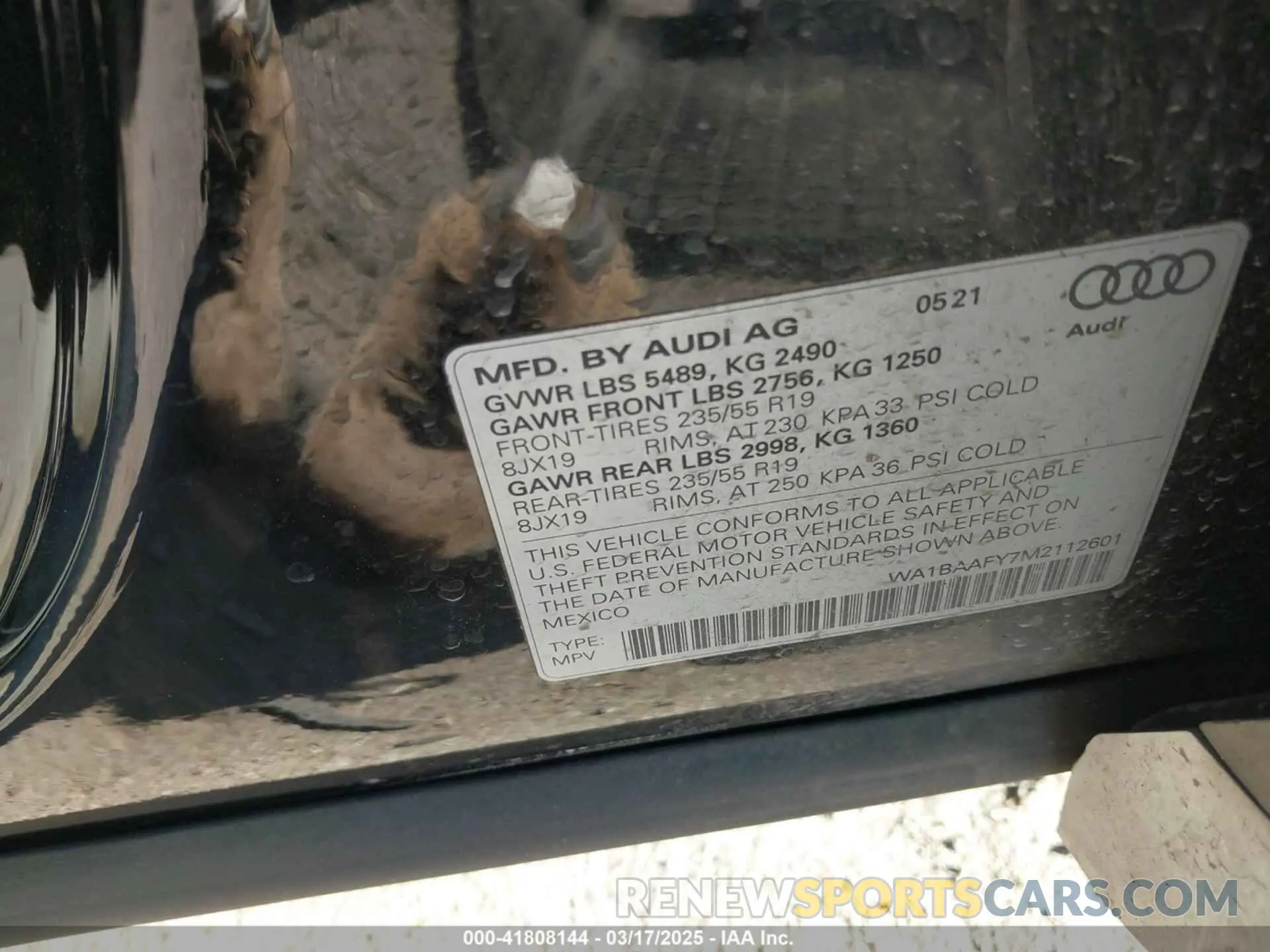 9 Photograph of a damaged car WA1BAAFY7M2112601 AUDI Q5 2021