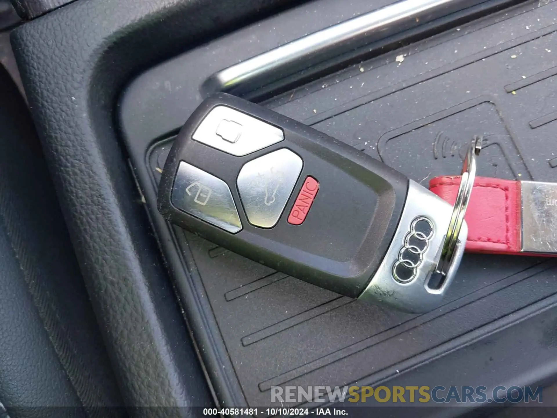 11 Photograph of a damaged car WA1BAAFY8M2022048 AUDI Q5 2021