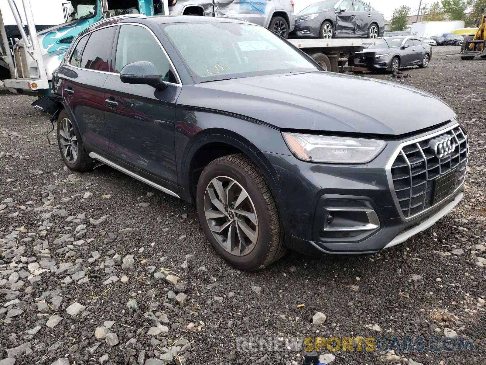 1 Photograph of a damaged car WA1BAAFY9M2084669 AUDI Q5 2021