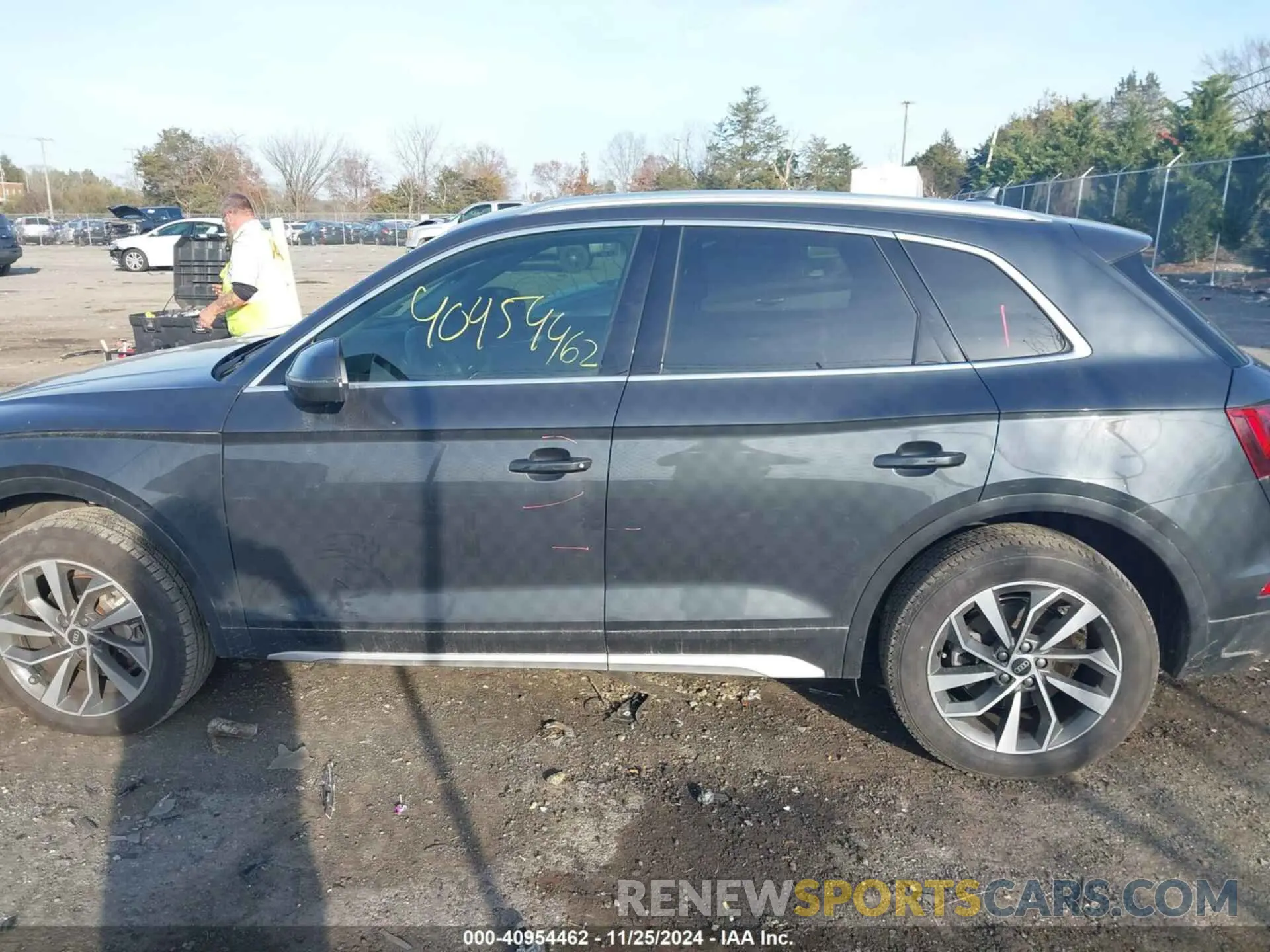 14 Photograph of a damaged car WA1BAAFY9M2136916 AUDI Q5 2021