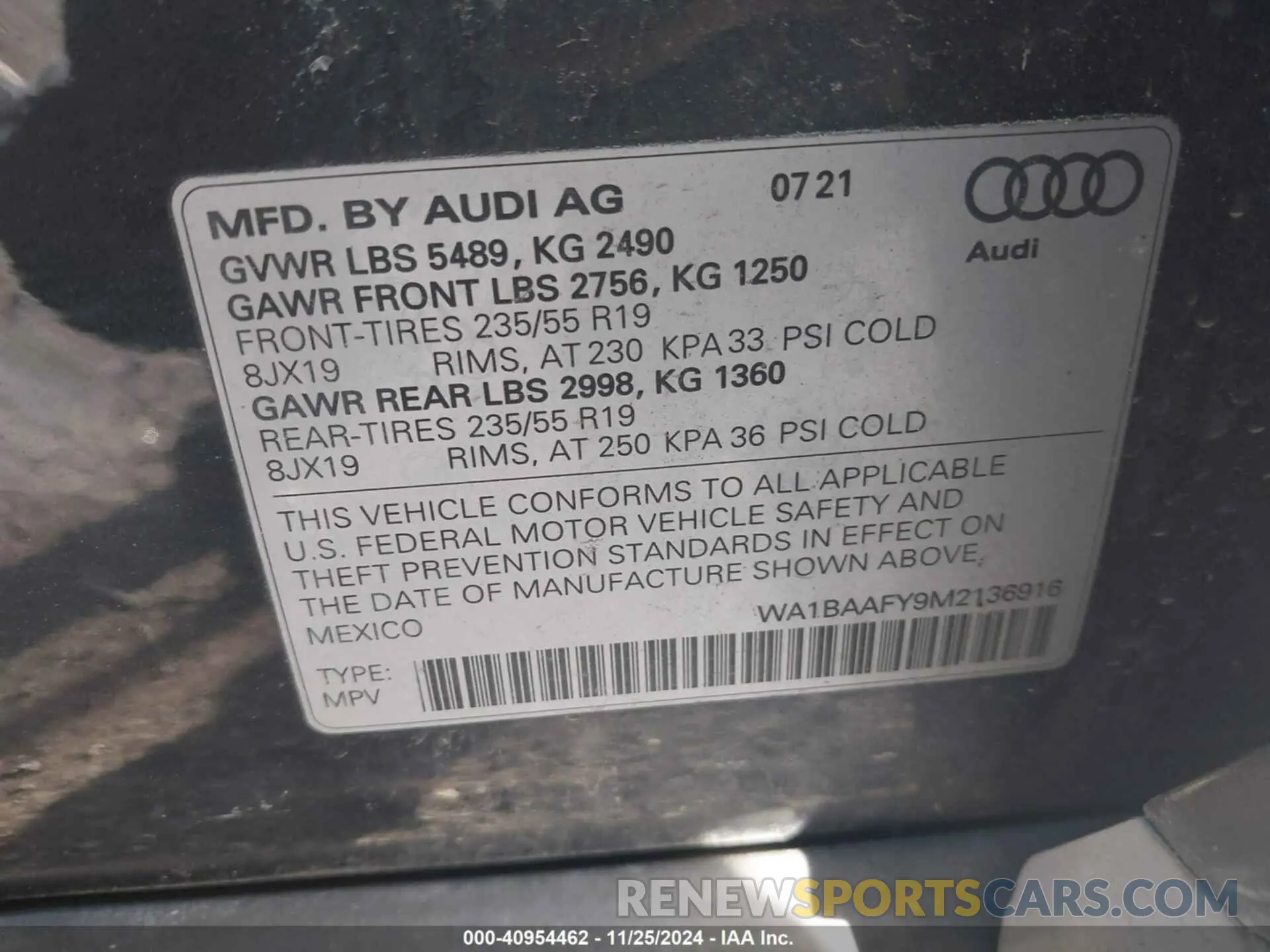 9 Photograph of a damaged car WA1BAAFY9M2136916 AUDI Q5 2021
