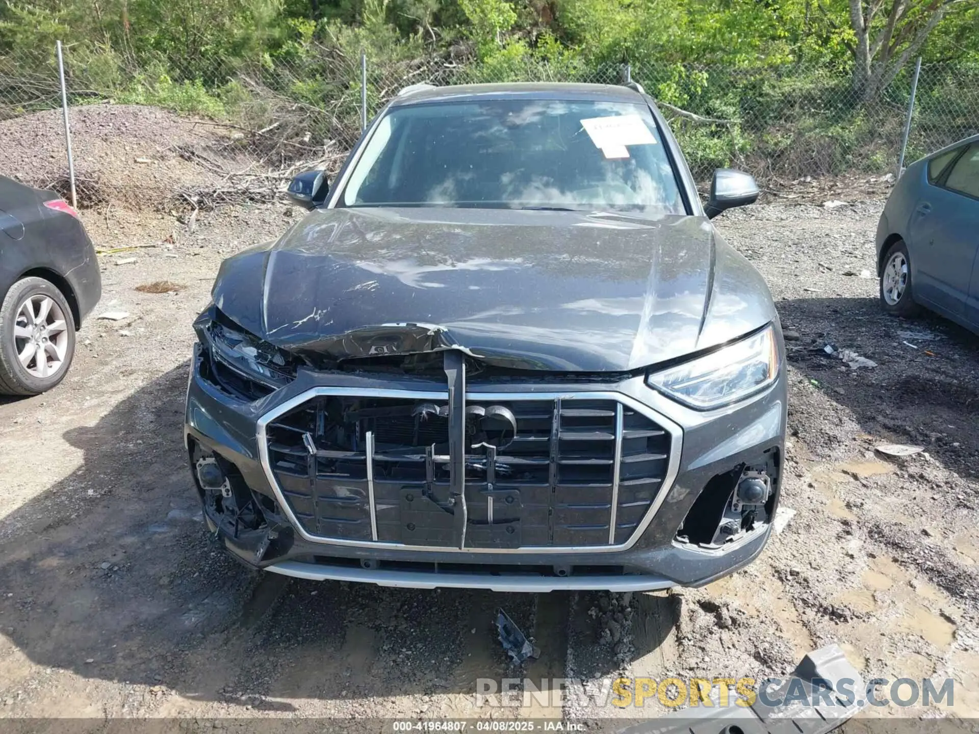 12 Фотография поврежденного автомобиля WA1BAAFYXM2013027 AUDI Q5 2021