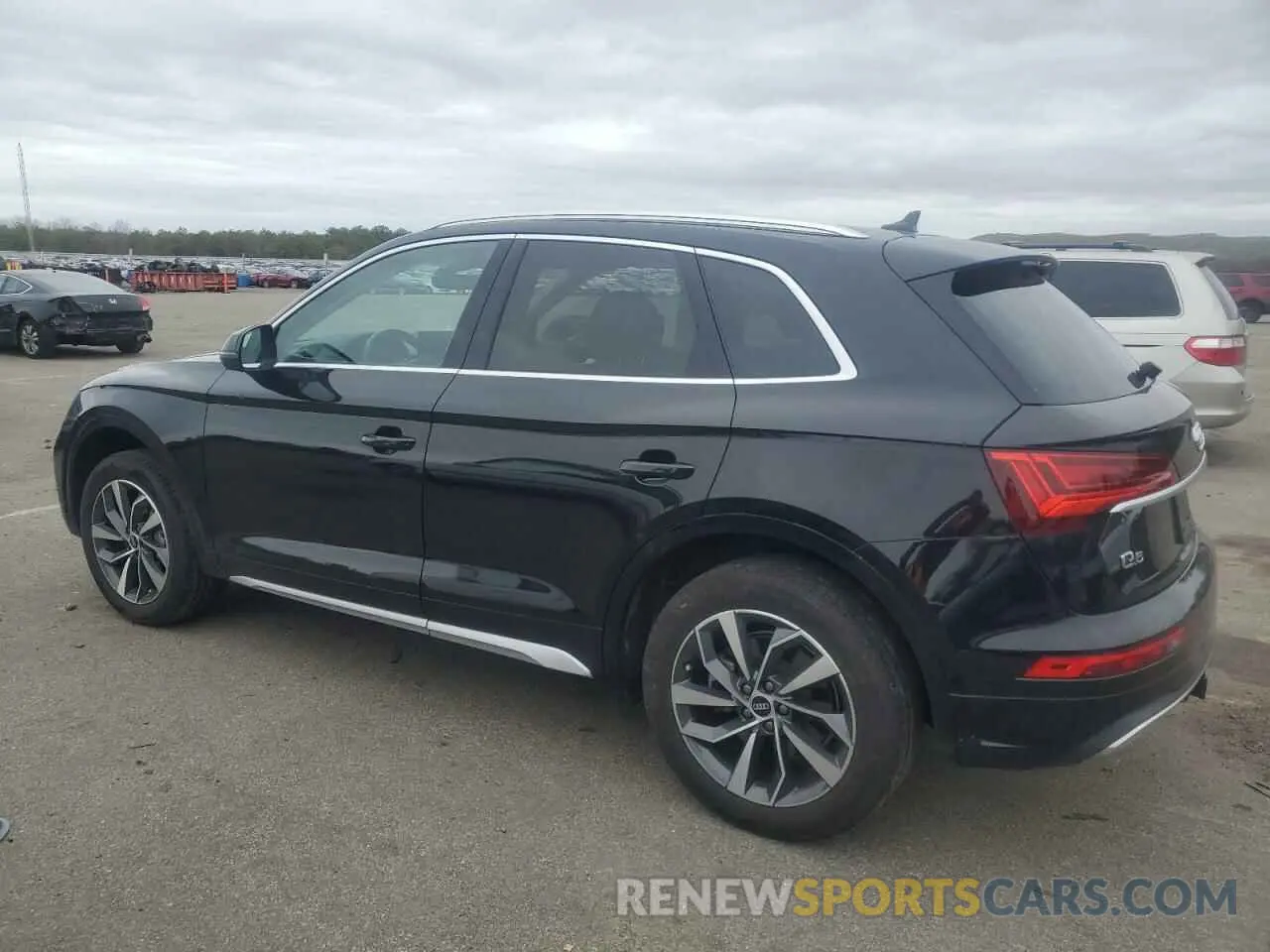 2 Фотография поврежденного автомобиля WA1BAAFYXM2112009 AUDI Q5 2021