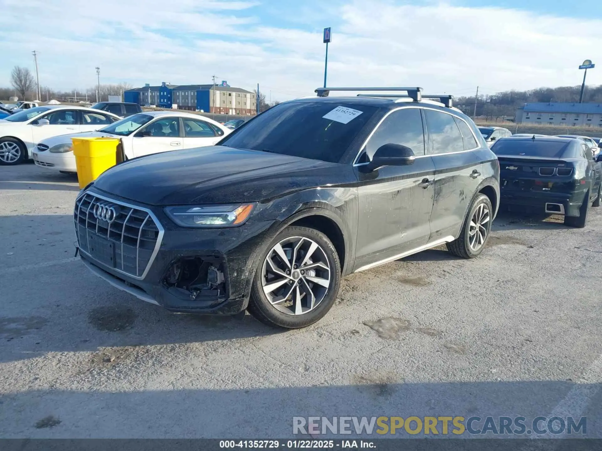 2 Photograph of a damaged car WA1BAAFYXM2112074 AUDI Q5 2021