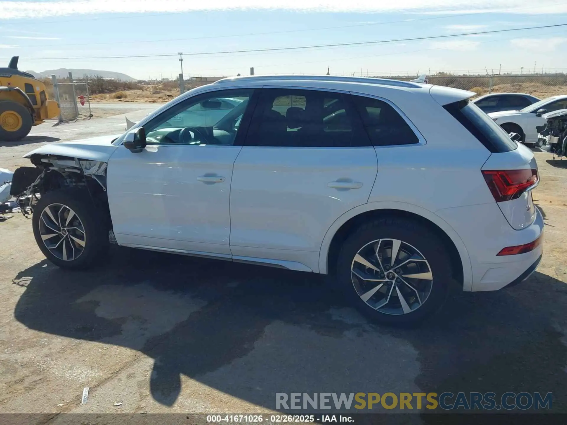 15 Photograph of a damaged car WA1BAAFYXM2125942 AUDI Q5 2021
