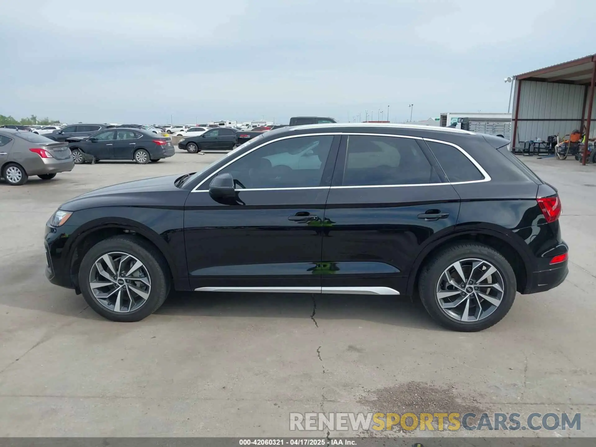 14 Фотография поврежденного автомобиля WA1BAAFYXM2135919 AUDI Q5 2021