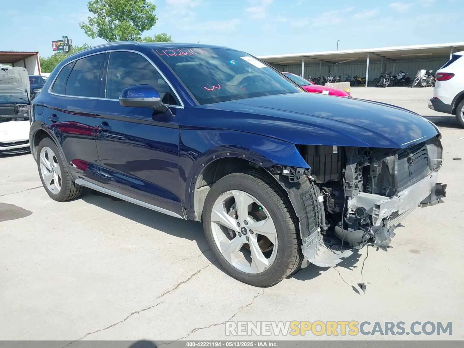 1 Фотография поврежденного автомобиля WA1CAAFY0M2089120 AUDI Q5 2021