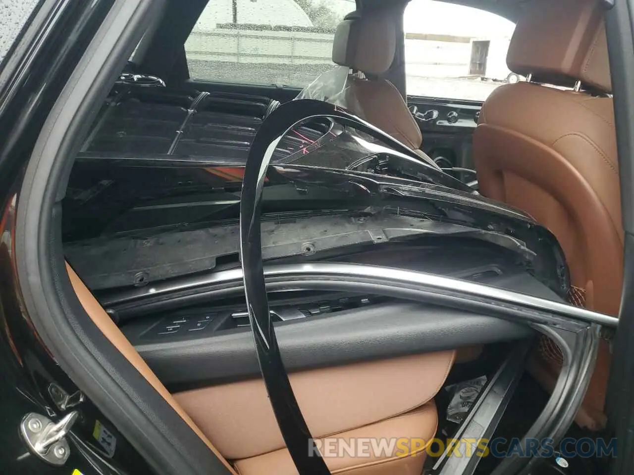 11 Фотография поврежденного автомобиля WA1CAAFY5M2082115 AUDI Q5 2021