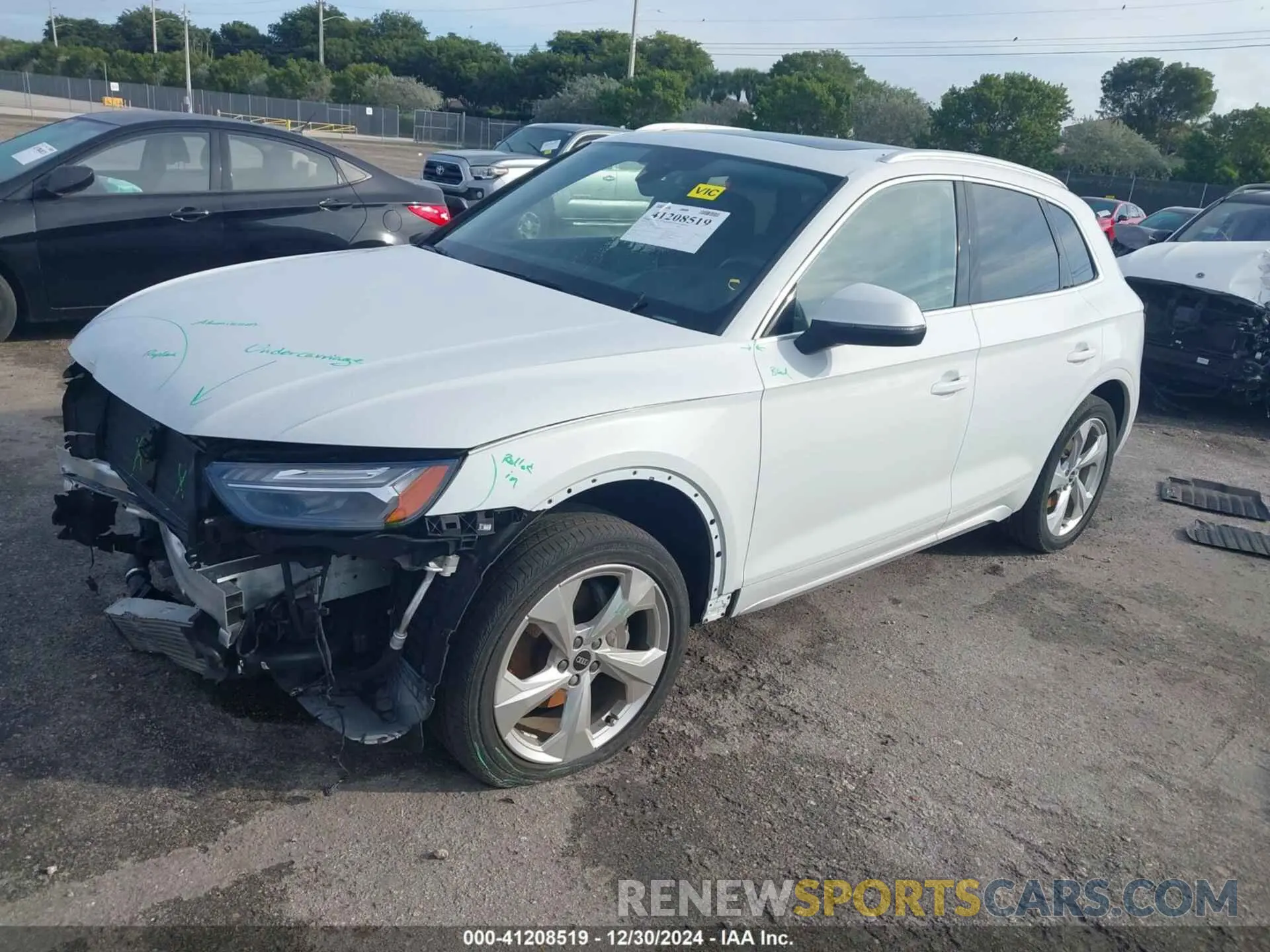 2 Photograph of a damaged car WA1CAAFY7M2055059 AUDI Q5 2021