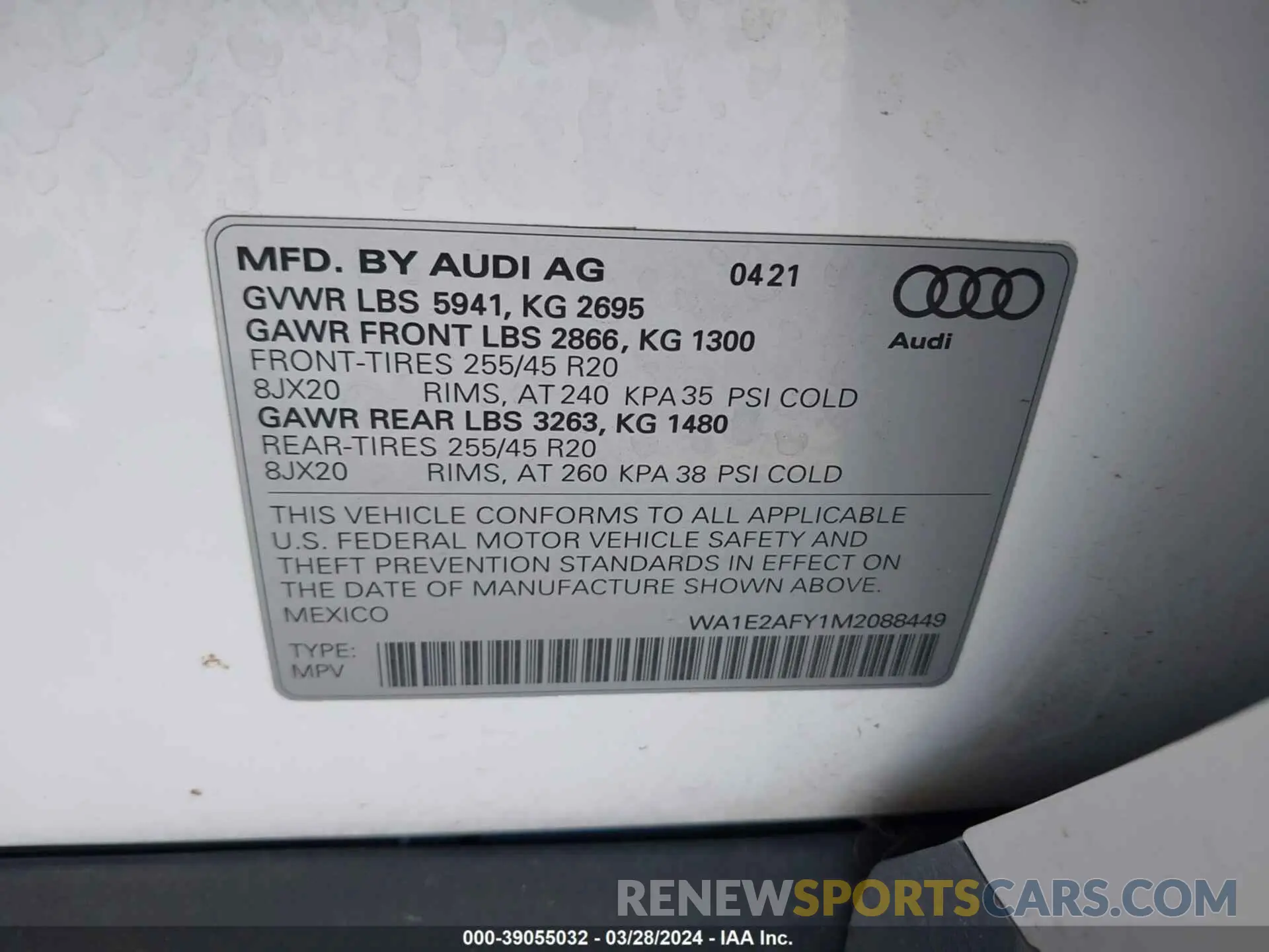 9 Photograph of a damaged car WA1E2AFY1M2088449 AUDI Q5 2021