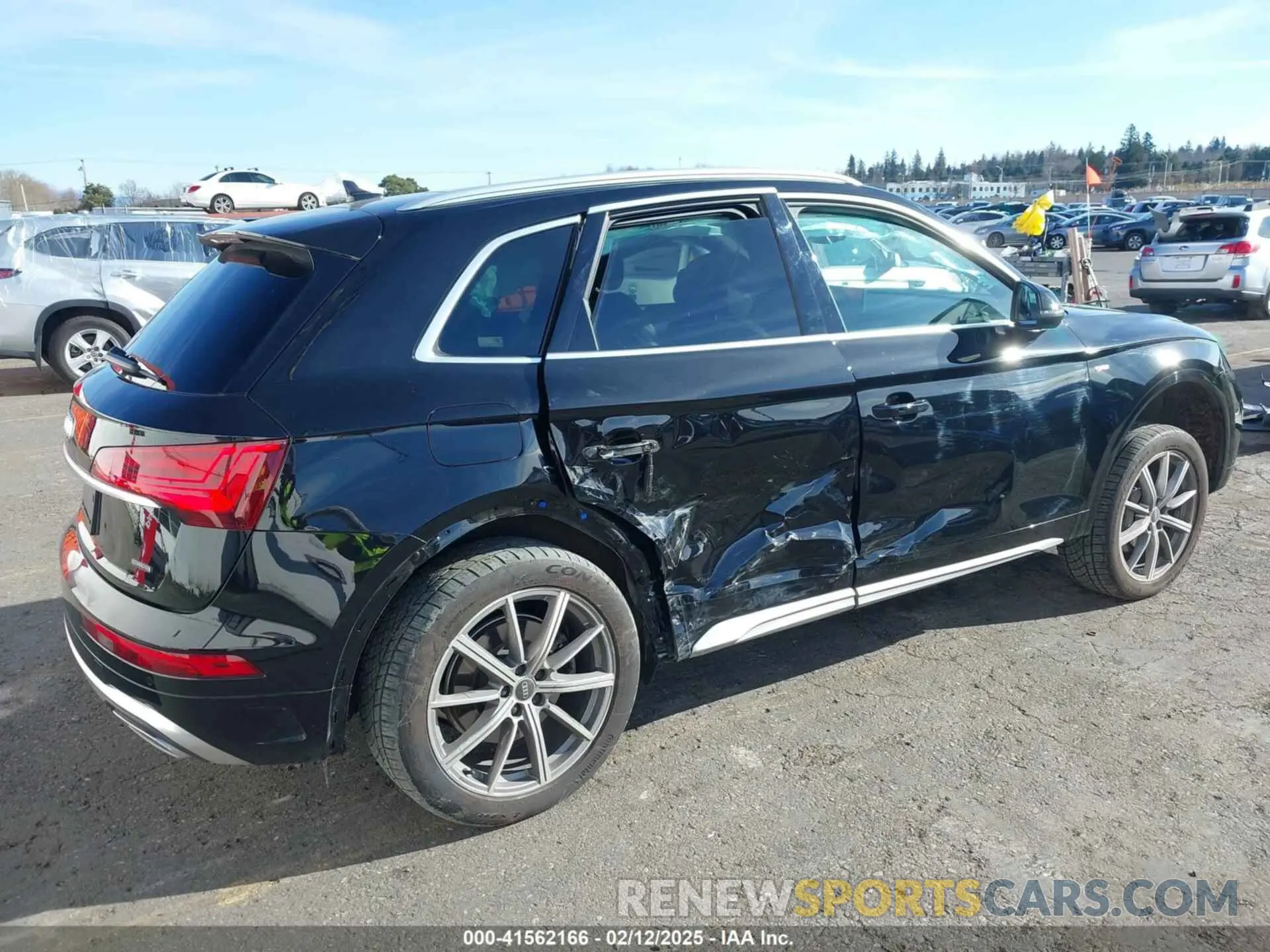 6 Photograph of a damaged car WA1E2AFY3M2114632 AUDI Q5 2021