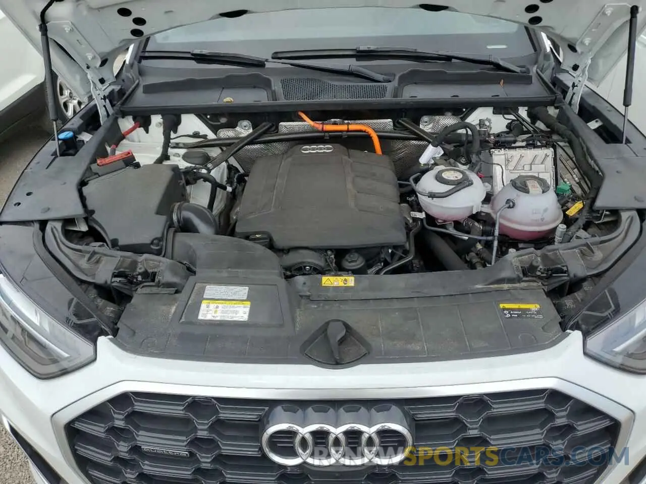 12 Photograph of a damaged car WA1E2AFYXM2044532 AUDI Q5 2021